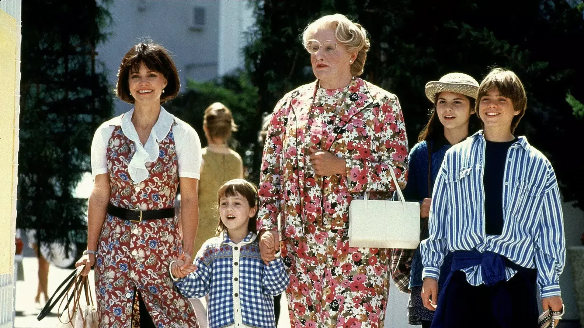 Scena di Mrs. Doubtfire in piscina, girata al Claremont